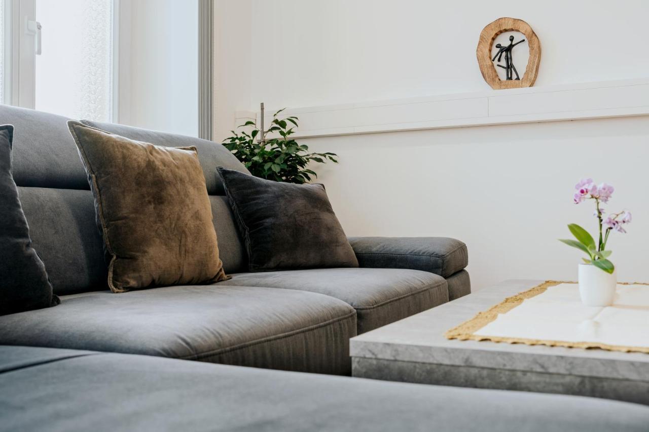 Blissplace 3 Zi Premium Apartment Nahe Getec Arena Mit Kingsize Betten Und Balkon Магдебург Екстериор снимка